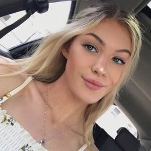 Meet your Posher, Jenna